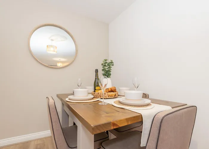 Chapel Allerton Retreat For Families Parking - Pass The Keys Apartment *