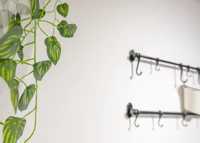 Апартаменти Chapel Allerton Retreat For Families Parking - Pass The Keys *