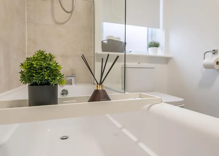 Chapel Allerton Retreat For Families Parking - Pass The Keys Лідс