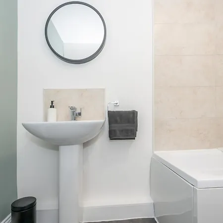 Chapel Allerton Retreat For Families Parking - Pass The Keys * ليدز